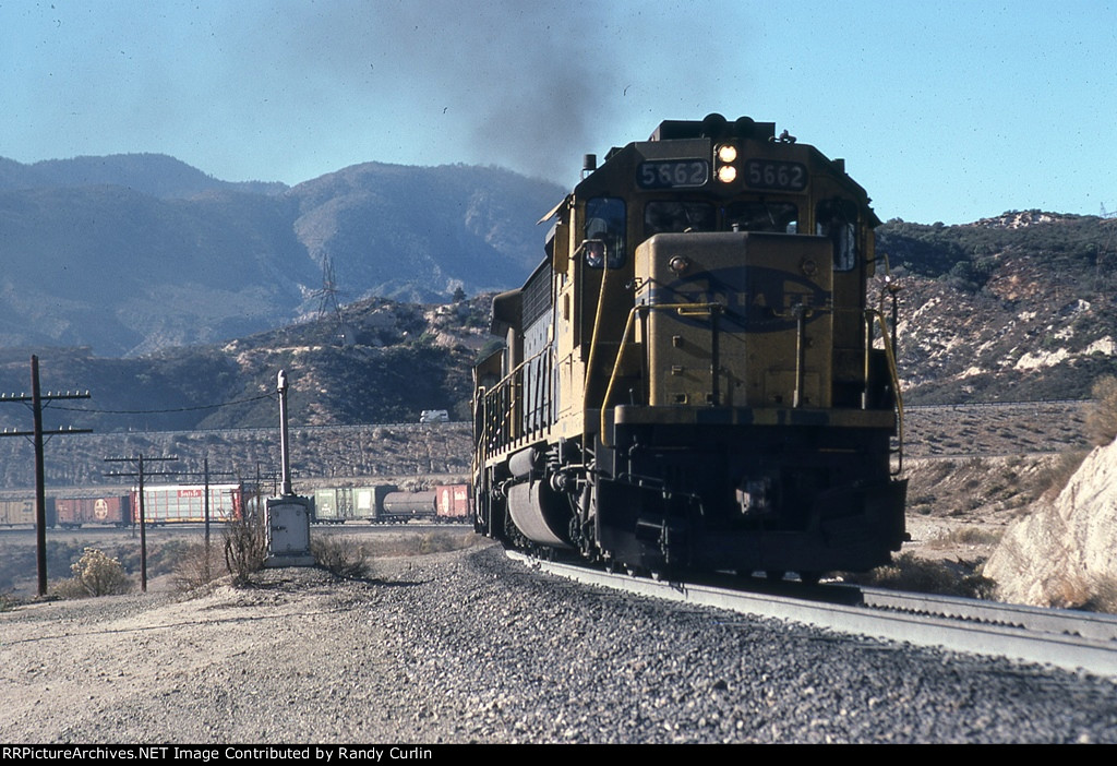 ATSF 5662 on Cajon Pass